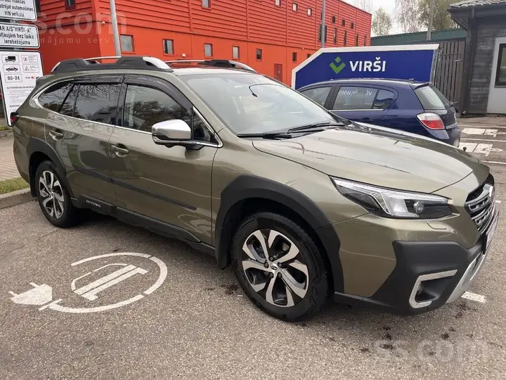 Subaru Outback 2023 photo 2