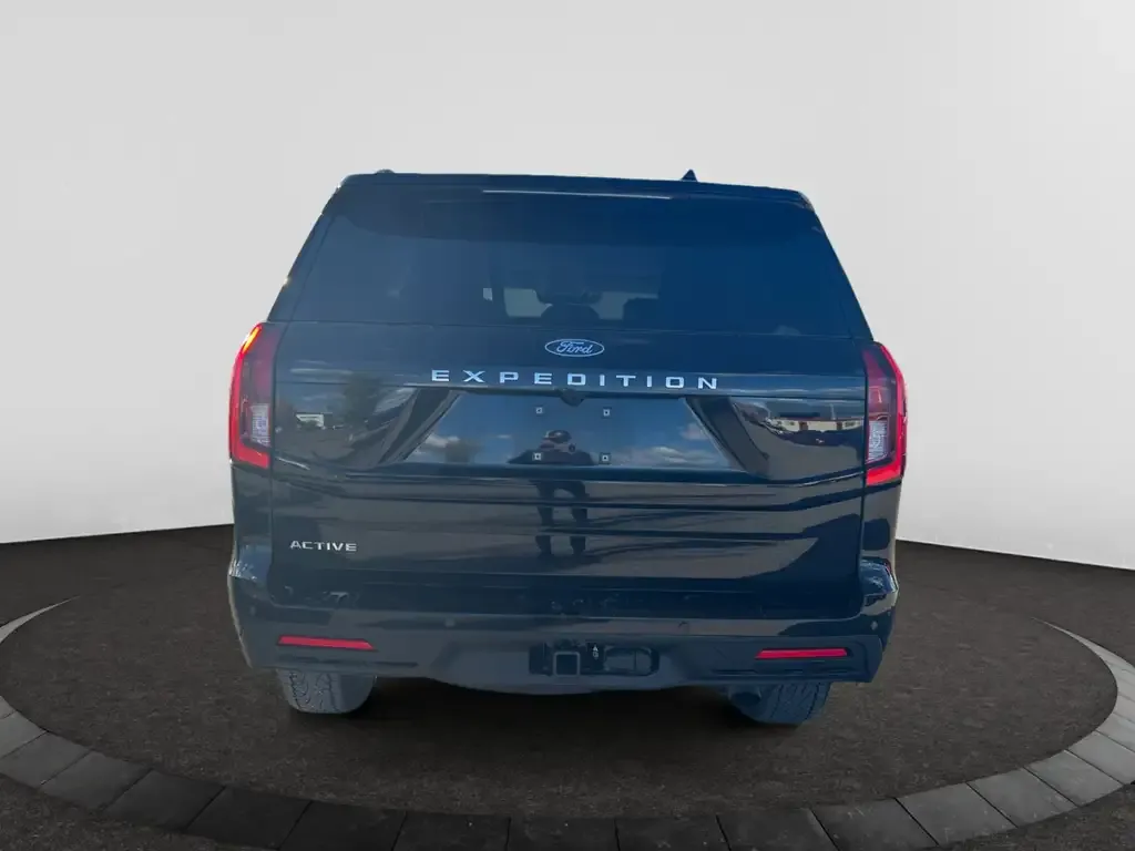 Ford Expedition 2026 photo 4