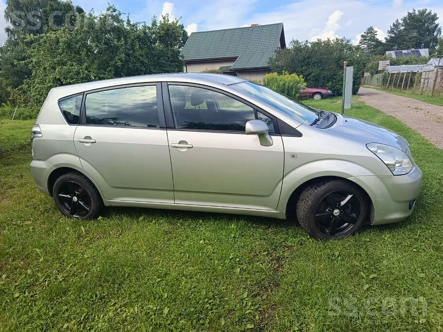 Toyota Corolla Verso 2006 photo 3