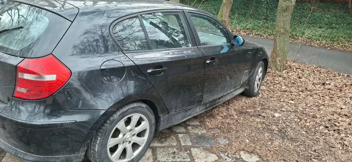 BMW 1 Series 2008 photo 2