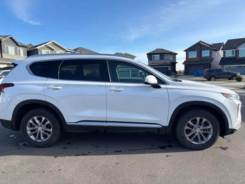 Hyundai Santa Fe 2019 photo 2