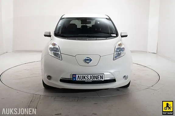 Nissan Leaf 2017 photo 2