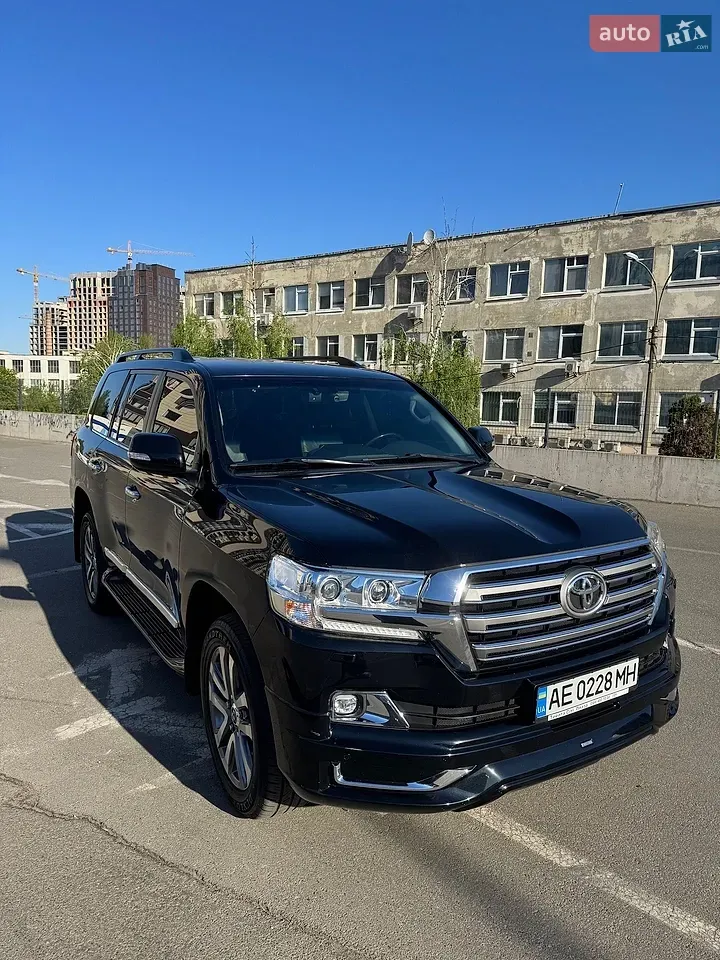 Toyota Land Cruiser 2020 photo 5