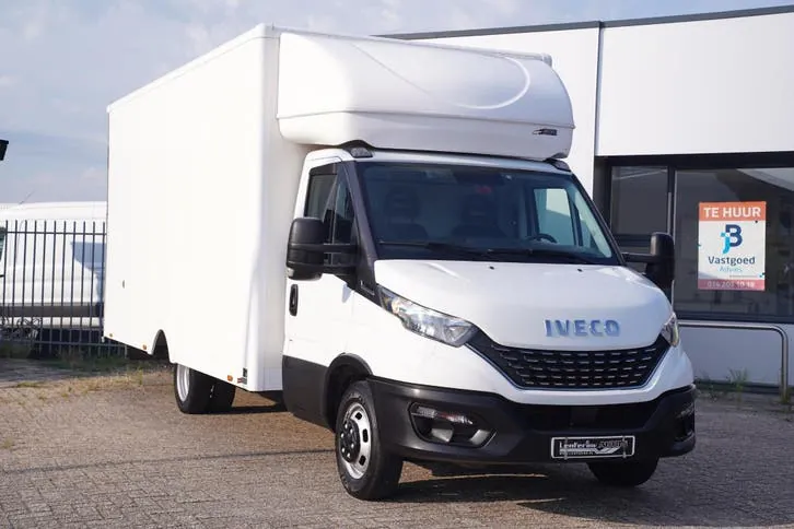 Iveco Daily 2020 photo 2