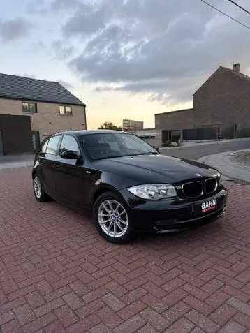 BMW 1 Series 2010 photo 3