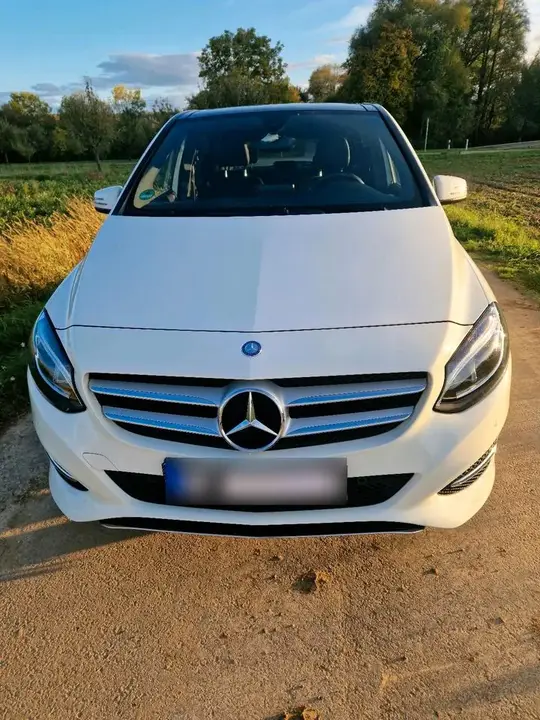 Mercedes-Benz B 250
