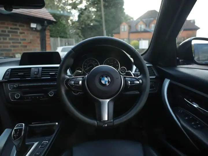 BMW 3 Series 2014 photo 3