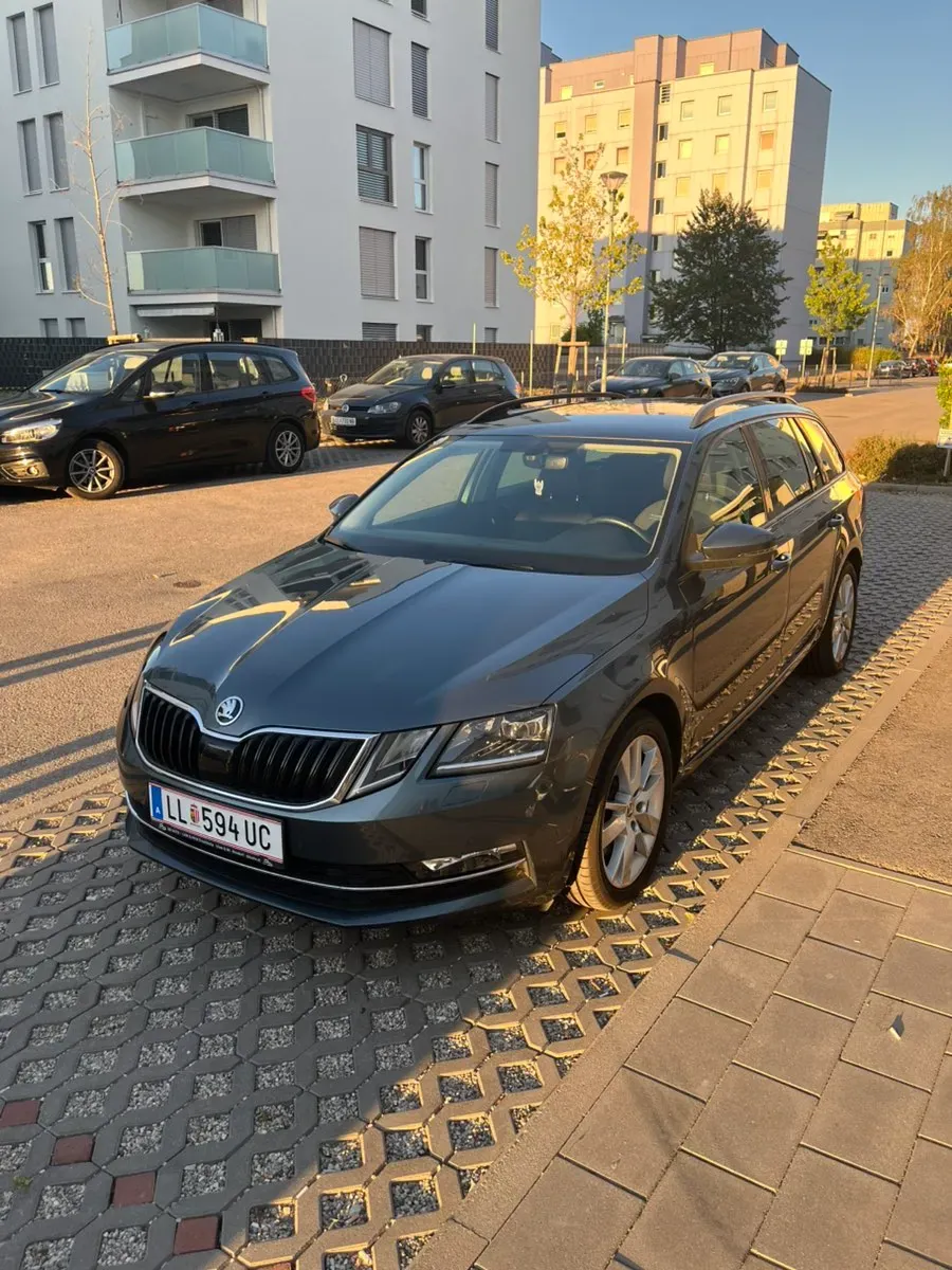 Skoda Octavia 2018 photo 2