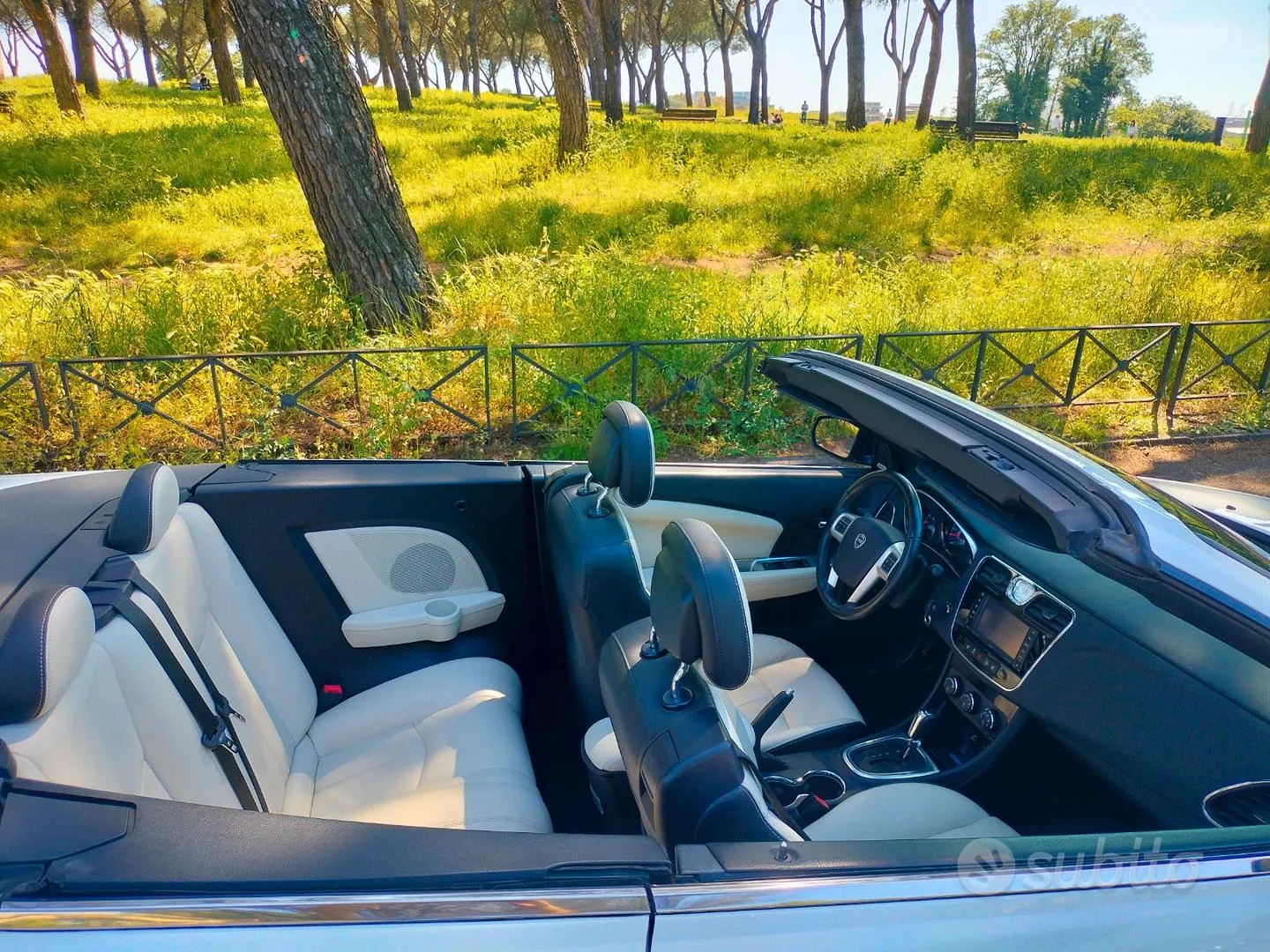 Lancia Flavia 2012 photo 2