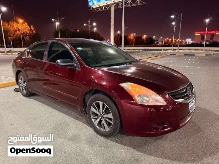 Nissan Altima