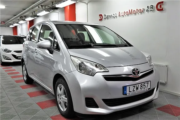 Toyota Verso-S 2011 photo 5