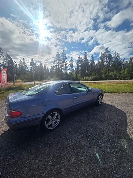 Mercedes-Benz Clk230
