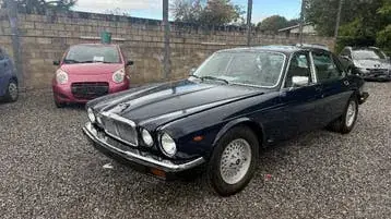 Jaguar Xj