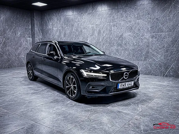 Volvo V60 2022 photo 2
