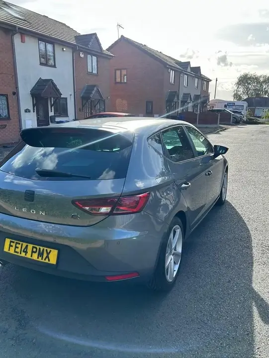 Seat Leon 2014 photo 5
