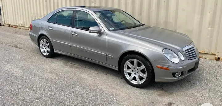 Mercedes-Benz E-Class 2007 photo 4