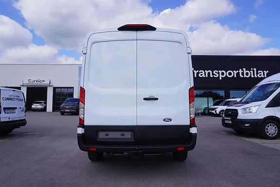 Ford Transit 2026 photo 4