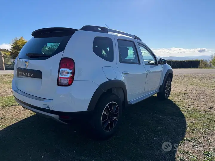 Dacia Duster 2016 photo 4