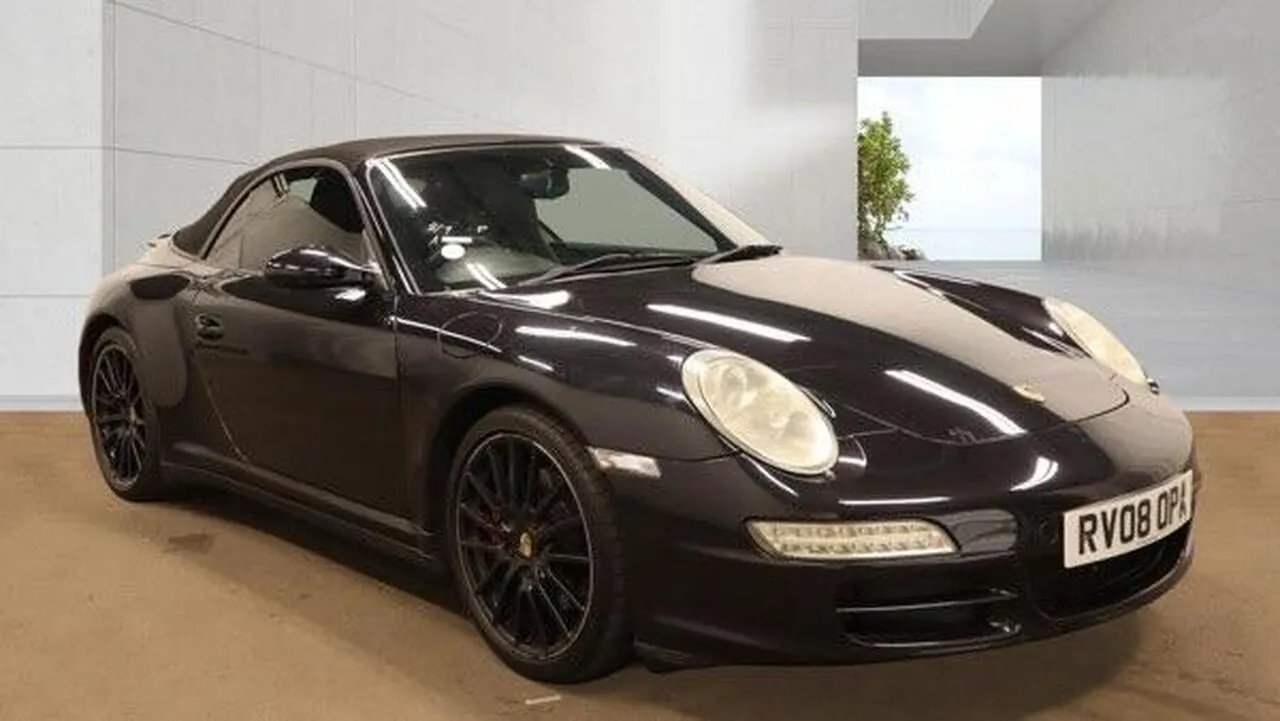 Porsche 911 2008 photo 2