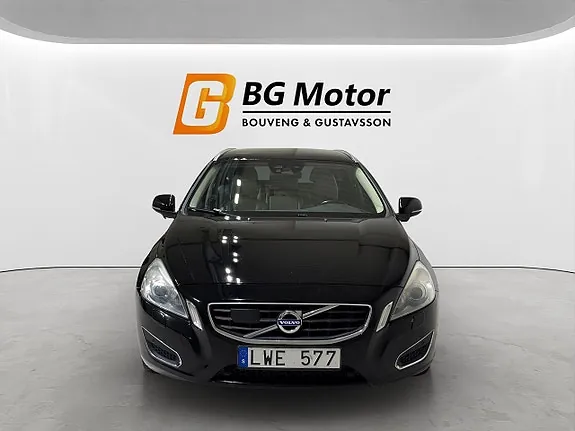 Volvo V60 2012 photo 2