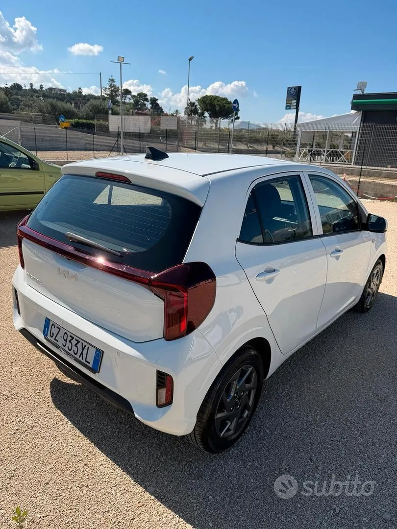 Kia Picanto 2025 photo 5