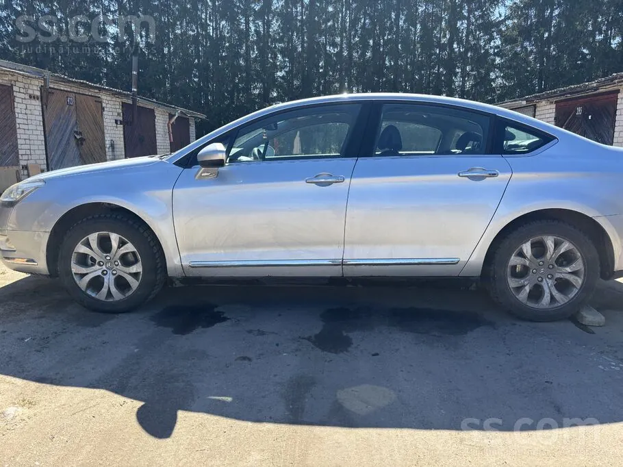 Citroen C5 2010 photo 5