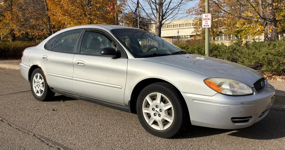 Ford Taurus