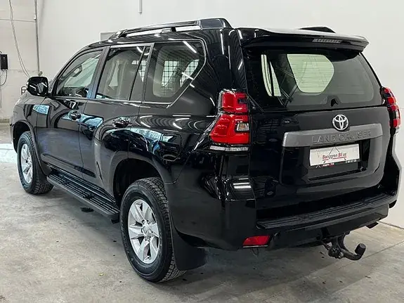 Toyota Land Cruiser 2020 photo 5