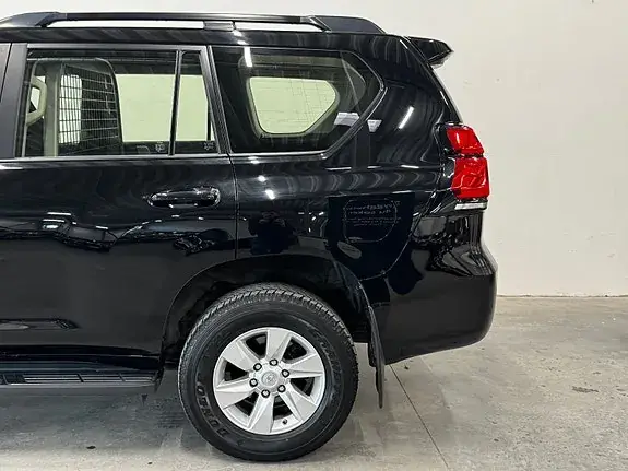 Toyota Land Cruiser 2020 photo 4