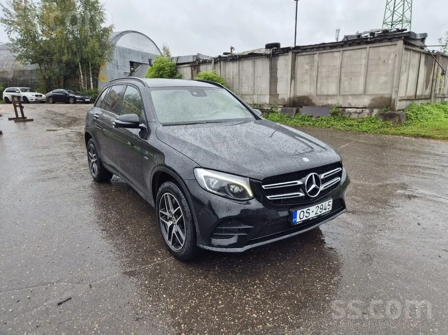 Mercedes-Benz Glc 350 2017 photo 2