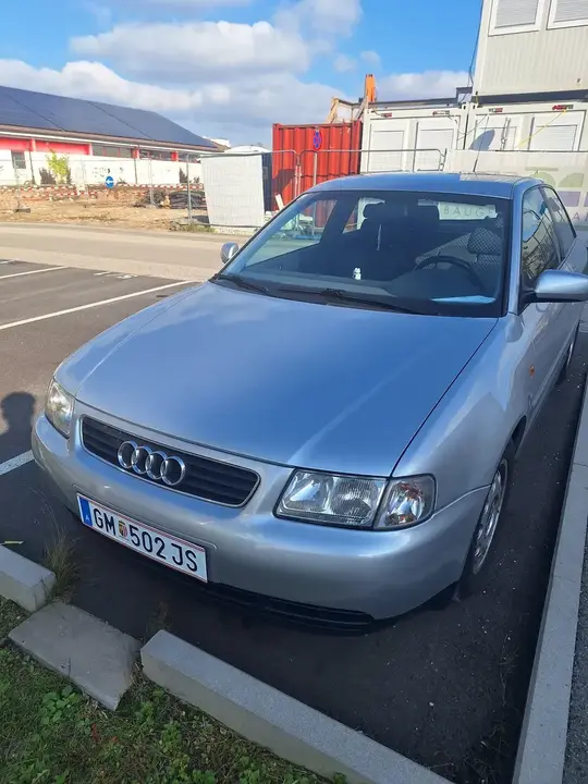 Audi A3 1999 photo 2