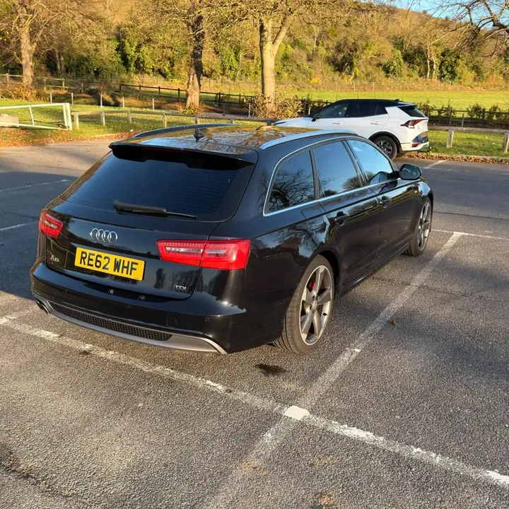 Audi A6 Avant 2012 photo 4