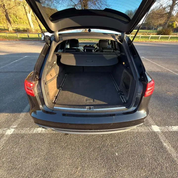 Audi A6 Avant 2012 photo 5