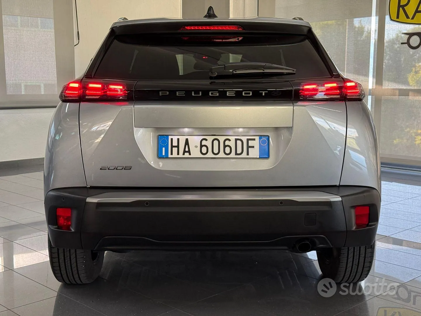 Peugeot 2008 2025 photo 5
