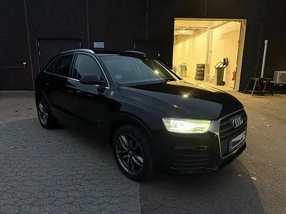 Audi Q3 2017 photo 3