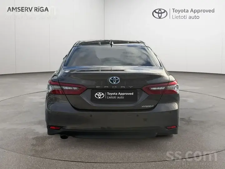 Toyota Camry 2022 photo 5