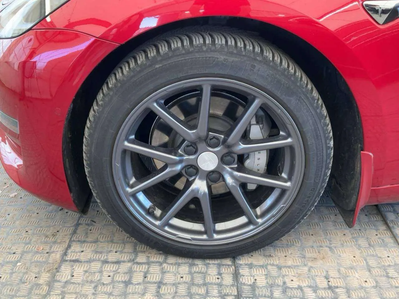 Tesla Model 3 2020 photo 2