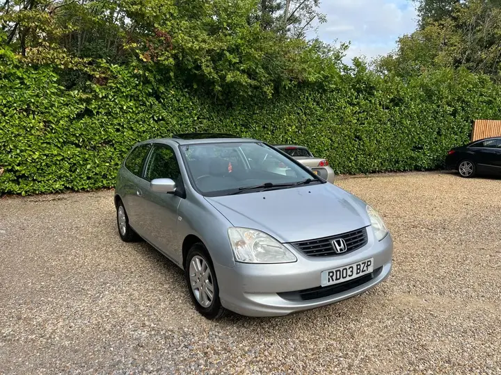 Honda Civic 2003 photo 3