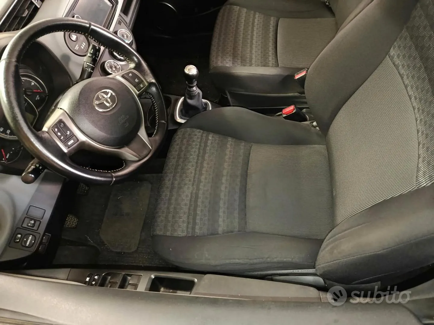 Toyota Yaris 2016 photo 5