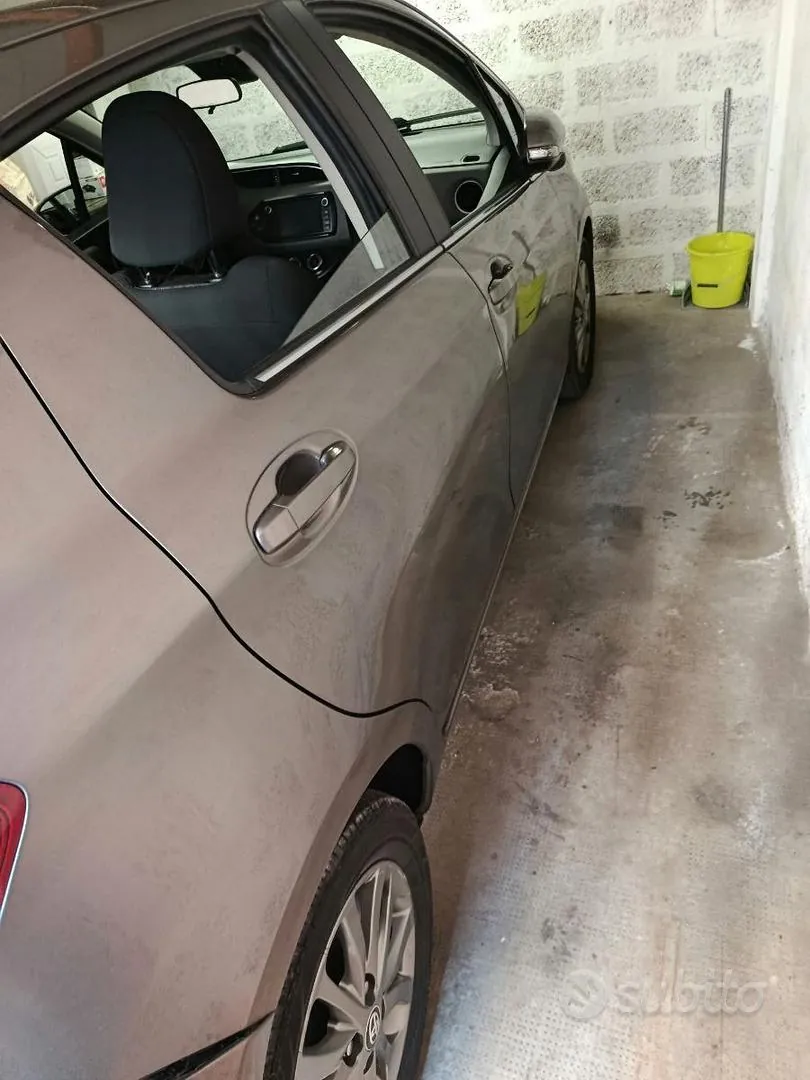 Toyota Yaris 2016 photo 4