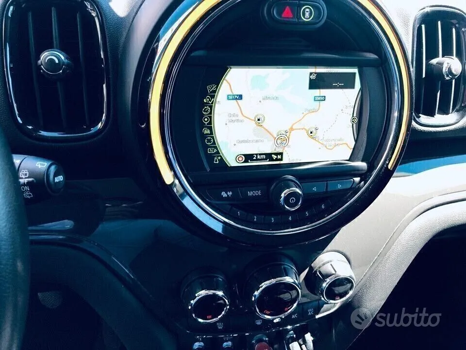 Mini Mini Countryman 2017 photo 2