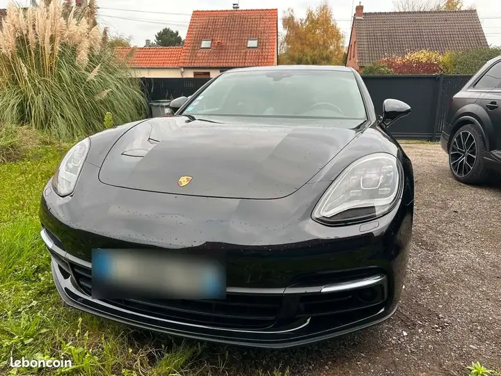 Porsche Panamera 2018 photo 4