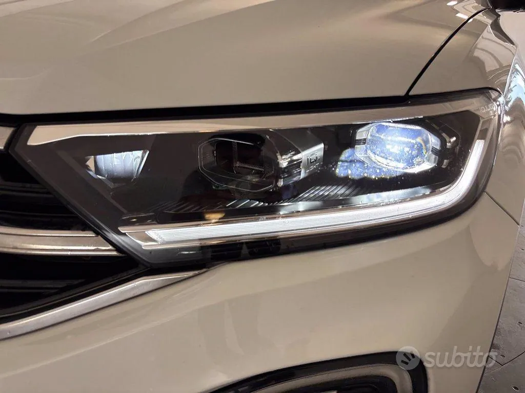 Volkswagen T-Roc 2023 photo 5