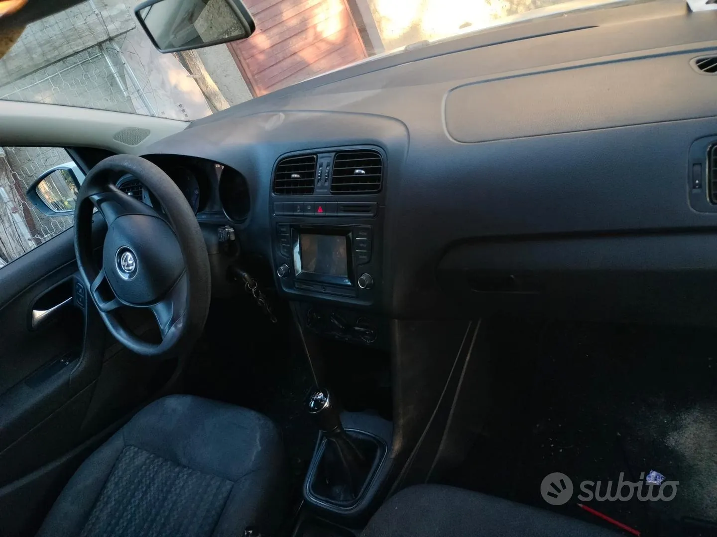 Volkswagen Polo 2014 photo 4