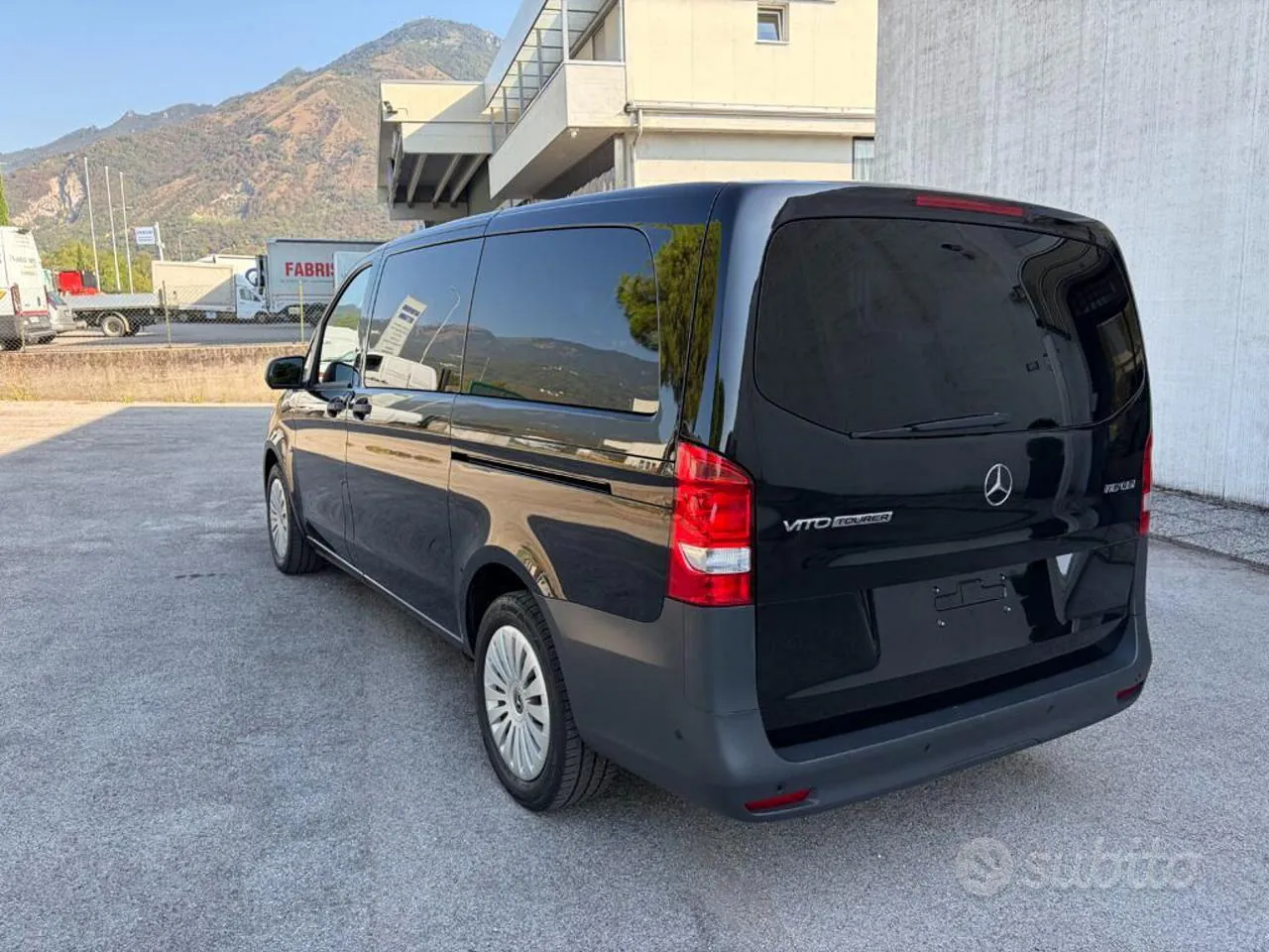 Mercedes-Benz Vito 2025 photo 4