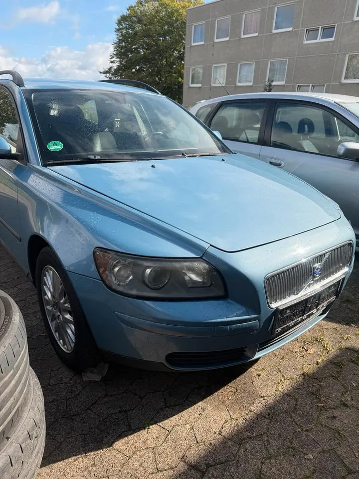 Volvo V50