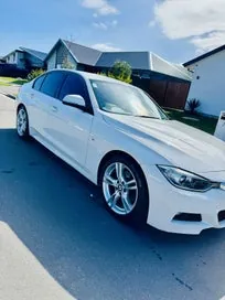 BMW 320I 2014 photo 3