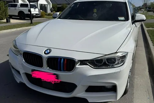 BMW 320I