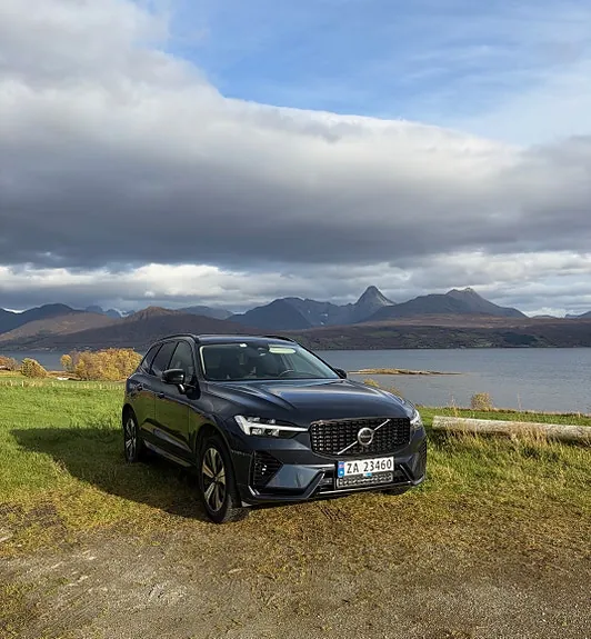 Volvo Xc60 2024 photo 2