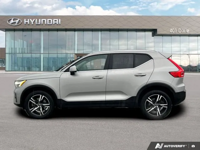 Volvo Xc40 2023 photo 2